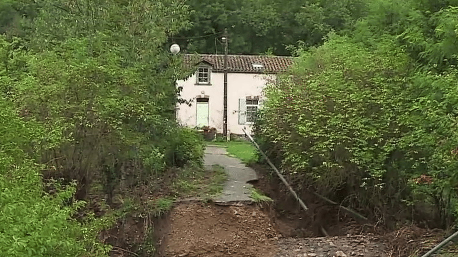 Devastating Floods Cause Damage in Hérault