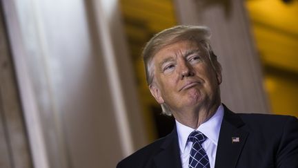 Donald Trump lors d'une cérémonie au Musée mémorial de l'Holocauste, à Washington (Etats-Unis), le 25 avril 2017. (SAMUEL CORUM / ANADOLU AGENCY / AFP)