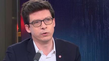 Le député Les Républicains du Pas-de-Calais Pierre Henri Dumont était l'invité de franceinfo lundi 1er novembre. (FRANCEINFO / RADIO FRANCE)