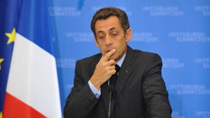 Nicolas Sarkozy lors de la conférence de presse tenue à l'issue du sommet du G20 de Pittsburgh (© AFP / ERIC FEFERBERG)