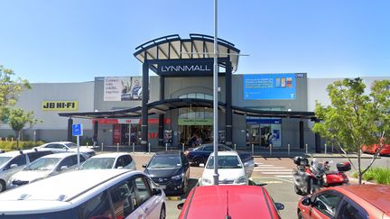 Le centre commercial à l'intérieur duquel une attaque terroriste est survenue le 3 septembre 2021 à Auckland (Nouvelle-Zélande). (GOOGLE STREET VIEW)
