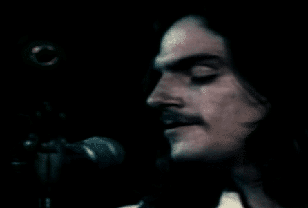 James Taylor dans les années 70
 (France 3)