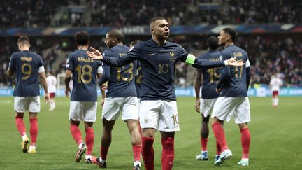 Kylian Mbappé lors du match contre Gibraltar à l'Allianz Riviera de Nice, le 18 novembre 2023. (FRANCK FIFE / AFP)