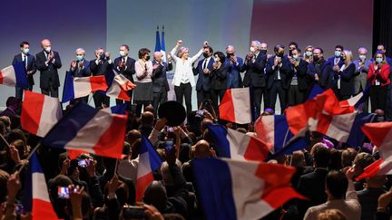 La candidate Les Républicains à la présidentielle, Valérie Pécresse, a annoncé qu'elle allait demander le pass vaccinal et instaurer des jauges pour ses meetings. (BERTRAND GUAY / AFP)