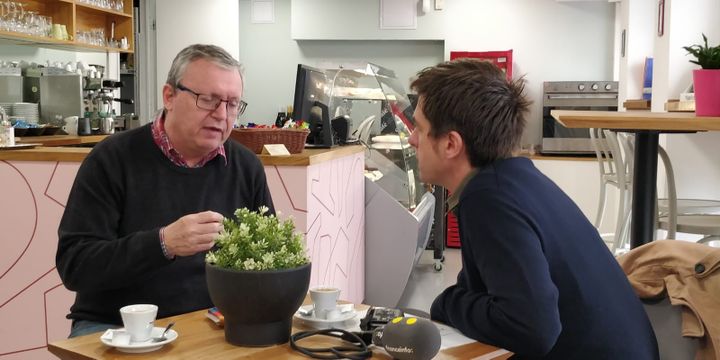 Horvat Gabor, rédacteur en chef du journal&nbsp;Nepzava. (ERIC AUDRA / RADIO FRANCE)