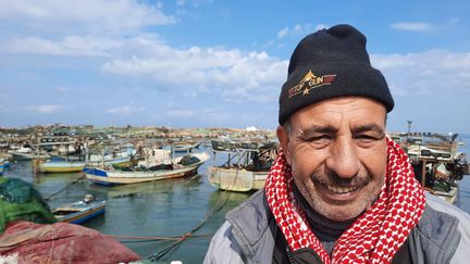 Hassan Baker, le patron pêcheur. (FREDERIC METEZEAU / RADIO FRANCE)