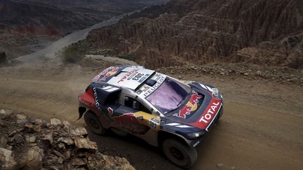 Carlos Sainz a devancé Sébastien Loeb pour moins d'une minute (? MARCOS BRINDICCI / REUTERS / X90087)