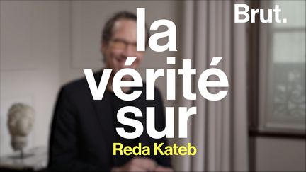 Il a été clown au salon du camping-car avant d'obtenir ses premiers grands rôles, il emmène son chien sur tous les tournages... Toute la vérité sur Reda Kateb.