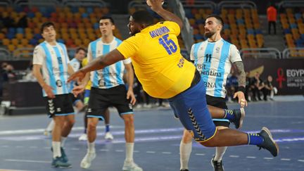 Gauthier Mvumbi lors du match face à l'Argentine (22-28) le 15 janvier 2021 au Caire. (MOHAMED ABD EL GHANY / POOL)