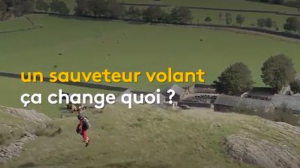 Qu'est-ce qu'un "secouriste volant" ?