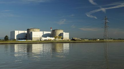 La centrale de Fessenheim, dans le Haut-Rhin, le 13 octobre 2015. (JEAN ISENMANN / ONLY FRANCE / AFP)