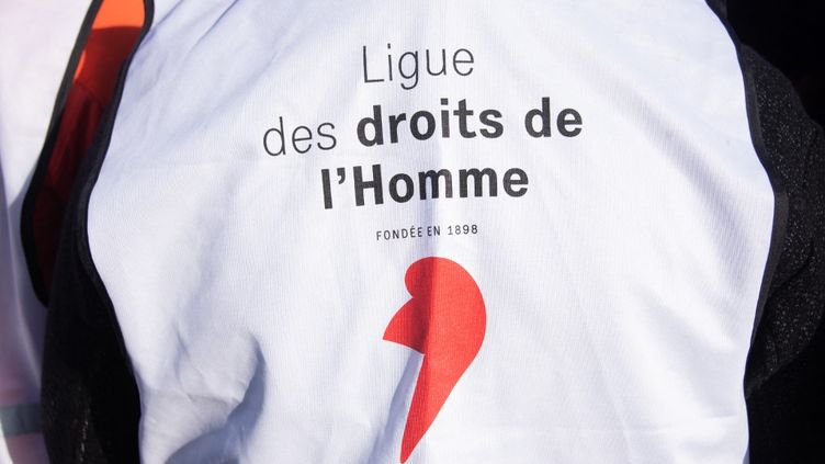 Ligue des droits de l'homme : quelles sont les critiques du gouvernement envers l'association ?