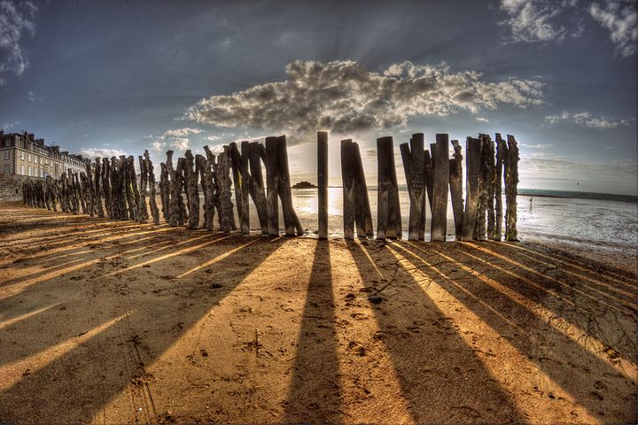 Les célèbres brise-lames de Saint-Malo&nbsp; (Sébastien Luce)