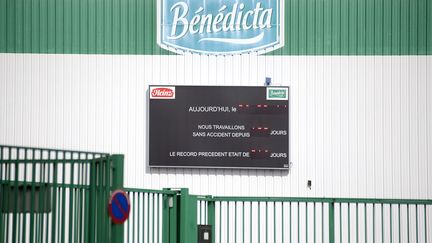 Entrée de l'usine de mayonnaise, moutarde et sauces Heinz Bénédicta à Seclin (Nord). (MAXPPP)