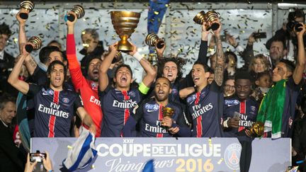 Le Paris Saint-Germain, dernier vainqueur de la Coupe de la Ligue au Stade de France l'année passée (GEOFFROY VAN DER HASSELT / ANADOLU AGENCY)