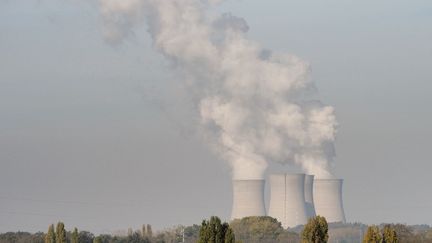 La centrale nucléaire de Dampierre-en-Burly près d'Orléans, le 23 octobre 2018. Phot d'illustration. (GUILLAUME SOUVANT / AFP)