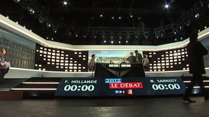 Le plateau du débat du second tour (FTV)