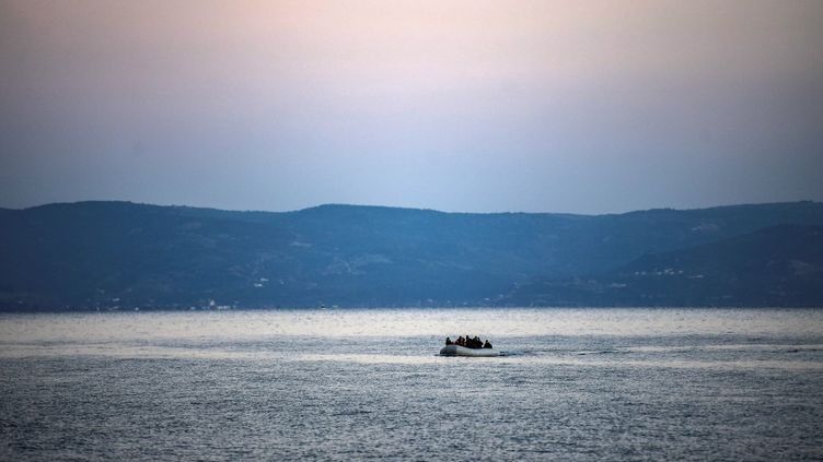 Tunisie 52 Migrants Meurent Dans Le Naufrage De Leur Bateau En Mer Mediterranee