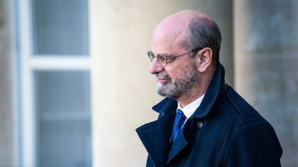 Jean Michel Blanquer,&nbsp;ministre de l'Éducation nationale, de la jeunesse et des sports, le 1er décembre, à la sortie de l'Elysée.&nbsp;&nbsp; (XOSE BOUZAS / HANS LUCAS / AFP)