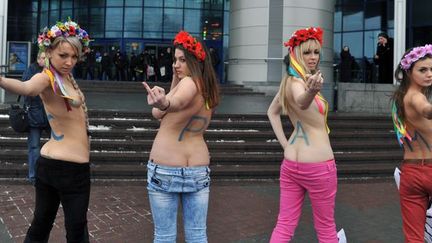 Les Femen à Kiev en Ukraine ( mars 2011 )
 (Sergei Siepinsky/AFP)