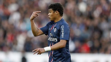 Thiago Silva (PSG) à la lutte avec Varela (Porto)