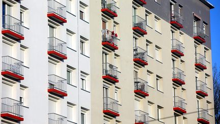 Des appartements à Montbéliard dans le&nbsp;département du Doubs (photo d'illustration). (LIONEL VADAM  / MAXPPP)