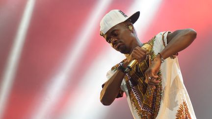 Le rappeur français Black M lors d'un concert à Bruxelles (Belgique), le 19 août 2015. (OLIVIER GOUALLEC / CITIZENSIDE / AFP)