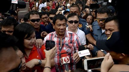 Rodrigo Duterte a mené une campagne à la Donald Trump. (NOEL CELIS / AFP)