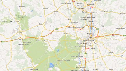 La m&egrave;re a signal&eacute; la disparition de sa fille de 13 ans &agrave; la police de Metz (Moselle), lundi 5 ao&ucirc;t. ( GOOGLE MAPS / FRANCETV INFO )