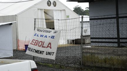 Un centre de traitement contre le virus Ebola à Monrovia (Liberia), le 20 juillet 2015. (ZOOM DOSSO / AFP)