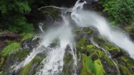 Pays de Galles : la cascade de Pistyll Rhaeadr, le rendez-vous des amoureux (France 2)