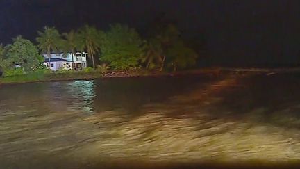 Polynésie française : un mort et quatre personnes disparues dans des inondations à Tahiti