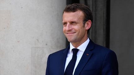 Emmanuel Macron lors de la réception du cheikh Tamim ben Hamad Al-Thani, le&nbsp;6 juillet 2018, à l'Elysée, à Paris. (JULIEN MATTIA / NURPHOTO / AFP)