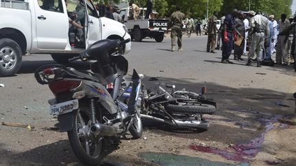 &nbsp; (Un double attentat-suicide a fait au moins 27 morts, dont quatre terroristes lundi à N'Djamena, la capitale tchadienne © Reuters/Stringer)