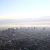 La pollution au dessus de Paris, le 31 d&eacute;cembre 2012. (ERIC GUILLORET / BIOSPHOTO / AFP)