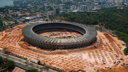 Construit en 1965, il est le bon élève du Mondial. Il aura fallu trois ans de rénovation pour qu’il soit fin prêt pour recevoir les six rencontres, dont une demi-finale. Sa capacité est de 62.160 spectateurs et son coût chiffré à 210 millions d’euros. (REUTERS / Washington Alves)