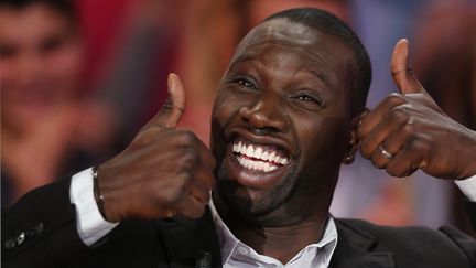 Omar Sy, un des acteurs d'"Intouchables", le 5 d&eacute;cembre 2012 dans "Vivement dimanche".&nbsp; (THOMAS SAMSON / AFP)