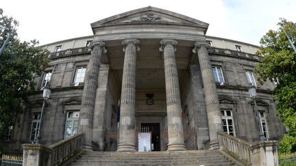 Le tribunal de Limoges le 7 octobre 2019, d'où le jeune garçon s'est enfui plusieurs fois, notamment en 2014. (MEHDI FEDOUACH / AFP)