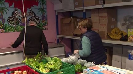 Le coup d'envoi de la 39e campagne hivernale des Restos du cœur a été donné mardi 21 novembre partout en France, avec cette année un triste constat : l'association ne parvient plus à satisfaire la demande.