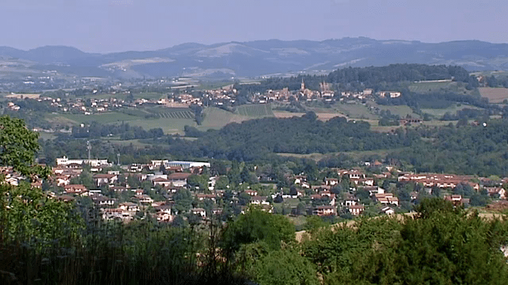 La vue du Couvent de la Tourette est aussi protégée par le label UNESCO
 (France 3 / Culturebox)