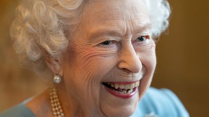 Elisabeth II, 95 ans, 70 ans de règne, le 5 février 2022. (JOE GIDDENS / POOL / AFP)