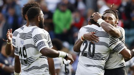 Les Fidjiens lors de leur victoire contre l'Angleterre en amont de la Coupe du monde, le 26 août 2023. (IAN KINGTON / AFP)