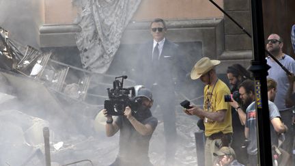 L'acteur Daniel Craig lors du tournage de "Spectre", &agrave; Mexico (Mexique), le 24 mars 2015. (HENRY ROMERO / REUTERS)