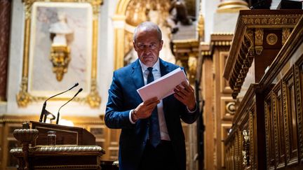 Le sénateur LR Jean-François Husson, rapporteur général de la Commission des finances, le 1er août 2022. (XOSE BOUZAS / HANS LUCAS / AFP)