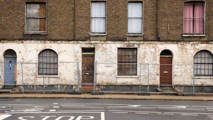 Le&nbsp;8, Royal College Street à Londres, où Verlaine et Rimbaud ont&nbsp;vécu en 1873,&nbsp;photographié&nbsp;en décembre 2007. La maison, alors menacée de destruction, avait été rachetée par son actuel propriétaire. (JONATHAN HORDLE / REX F / REX /SIPA)