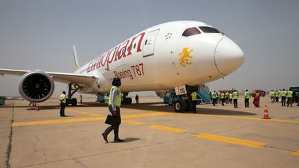 Un appareil d'Ethiopian Airlines, une des compagnies qui montent en Afrique, sur l'aéroport de Kaduna (Nigeria) le 8 mars 2017.  (REUTERS - Afolabi Sotunde)