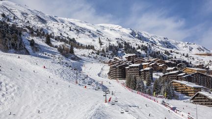 Vue a&eacute;rienne de la station de M&eacute;ribel (Savoie), le 6 f&eacute;vrier 2014. (JACQUES PIERRE / HEMIS.FR / AFP)