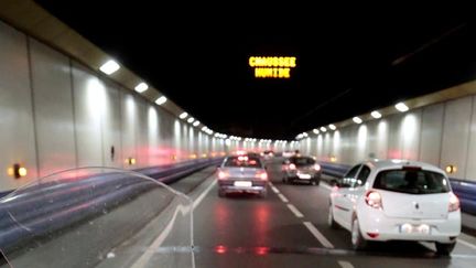 &nbsp; (La fusillade a eu lieu à la sortie du tunnel Prado-Carénage © MAXPPP)