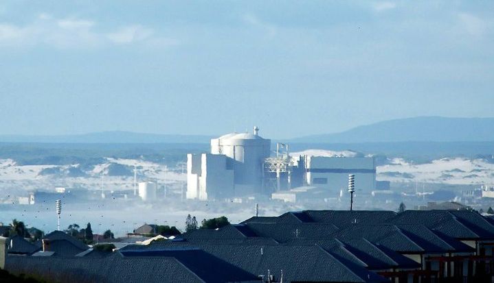 Site de l'unique centrale nucléaire sud africaine de Koeberg le 18 Janvier 2007 (Photo AFP)