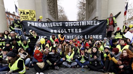 Des "gilets jaunes" mobilisées à Toulouse le 6 ajnvier 2019. (VALENTINE CHAPUIS / MAXPPP)